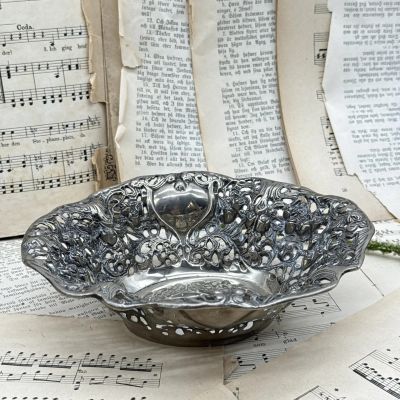 Фруктовница конфетница Розы Англия мельхиор