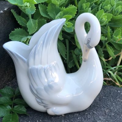 Ваза статуэтка лебедь фарфор Валенсия