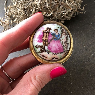 Таблетница латунь Ренессанс