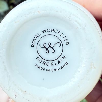 Кодлер на 1 яйцо Royal Worcester фарфор Англия