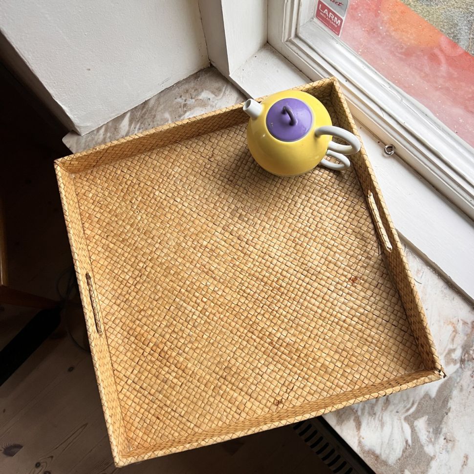 Поднос плетеный с ручками 40х40 см