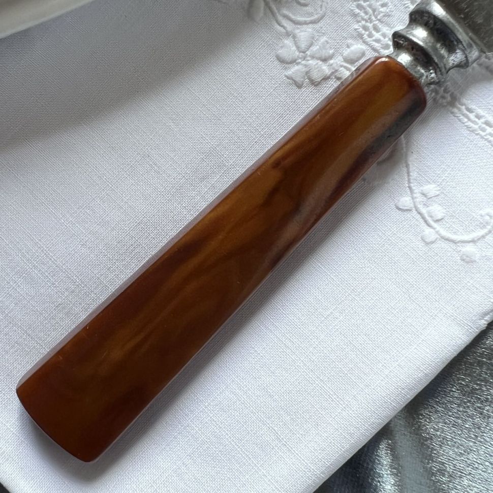 Нож столовый 24 см сталь бакелит Франция