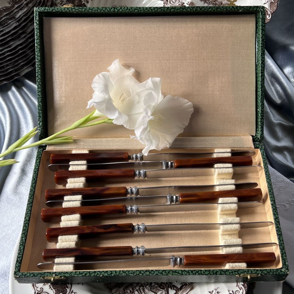 Нож столовый 24 см сталь бакелит Франция