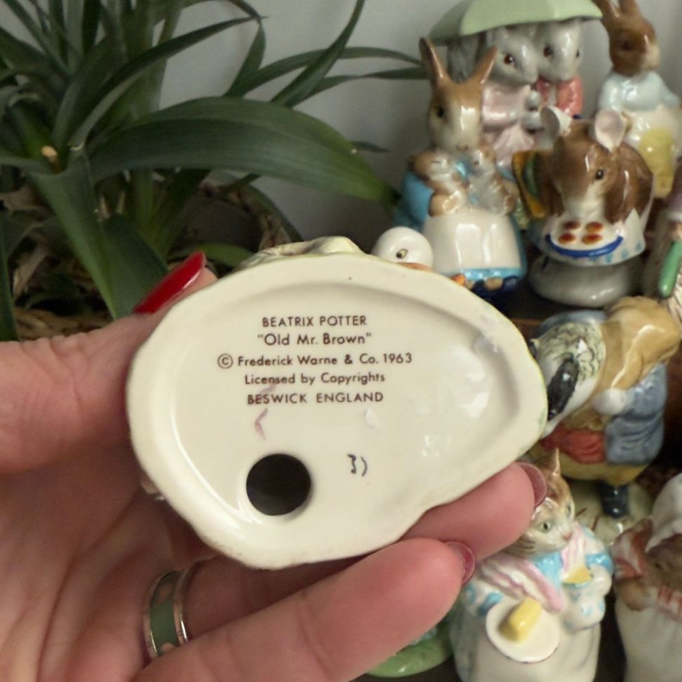 Статуэтка Beatrix Potter Old Mr. Brown Англия 