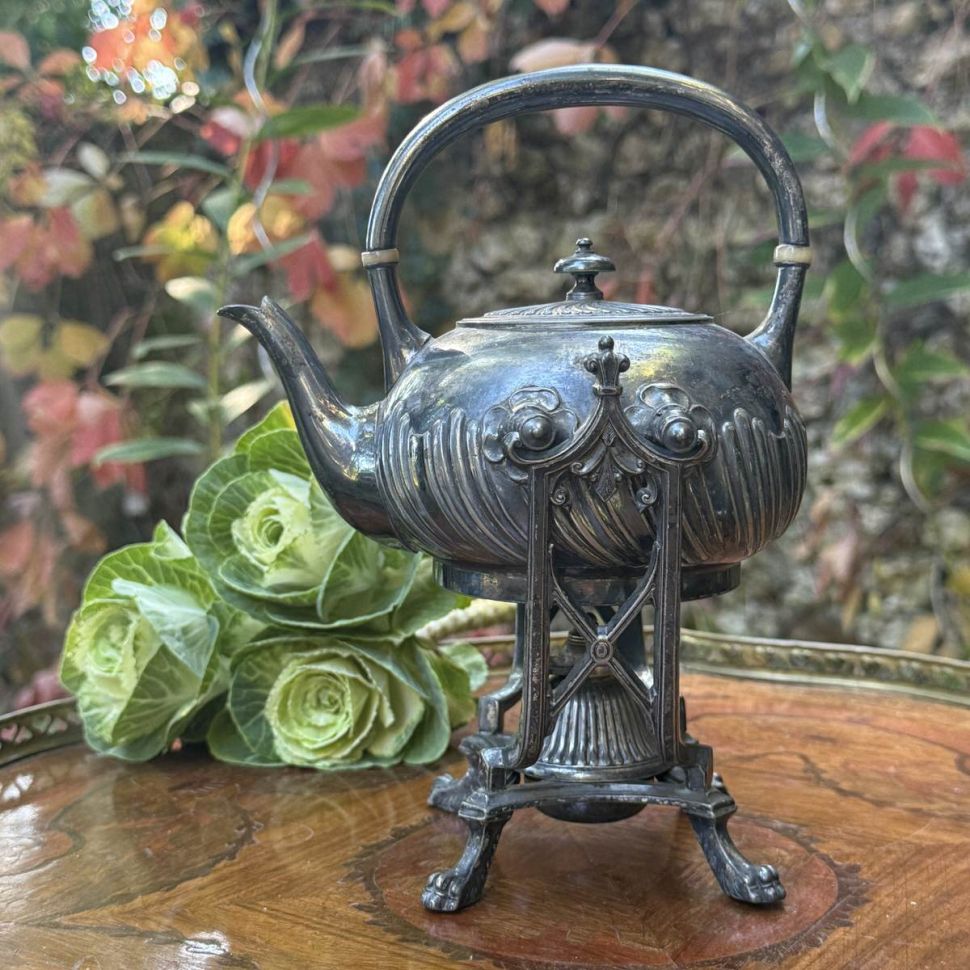 Чайник бульотка сахарница молочник мельхиор набор 3 предмета Англия 