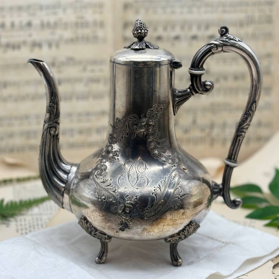 Чайник кофейник Armand Frenais 1,1 л глубокое серебрение Франция 