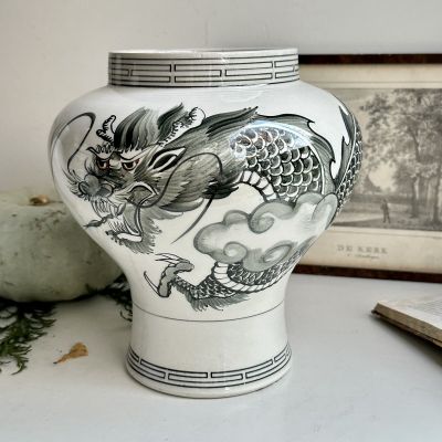 Ваза Дракон 23 см керамика 1950-ет гг.