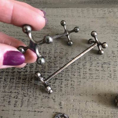 Подставка под приборы мельхиор