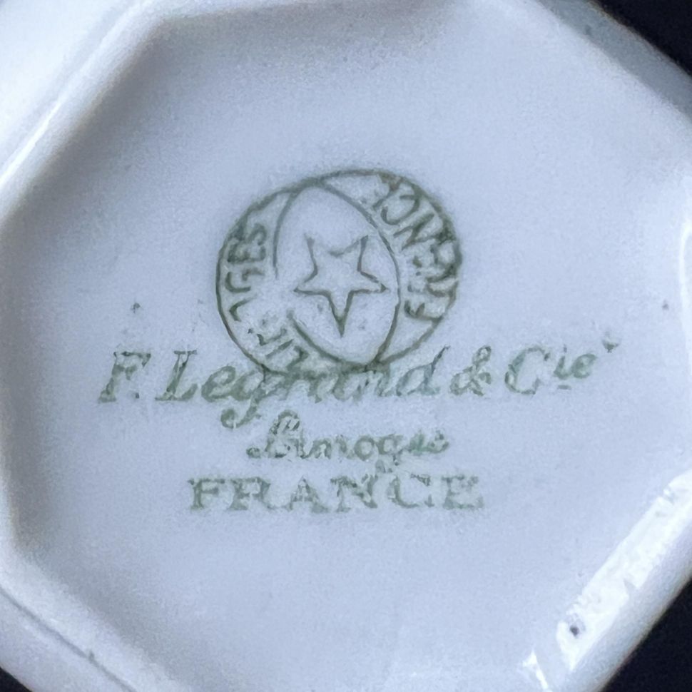 Молочник Limoges F.Legrand&Co Цветы Арнуво 350 мл Франция