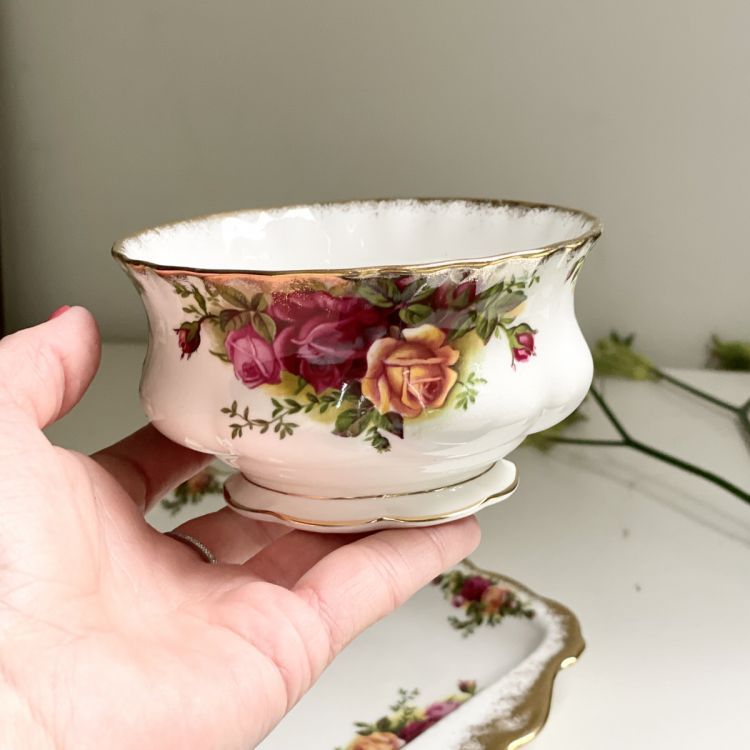 Сахарница Royal Albert Old Country Roses 9 см фарфор Англия