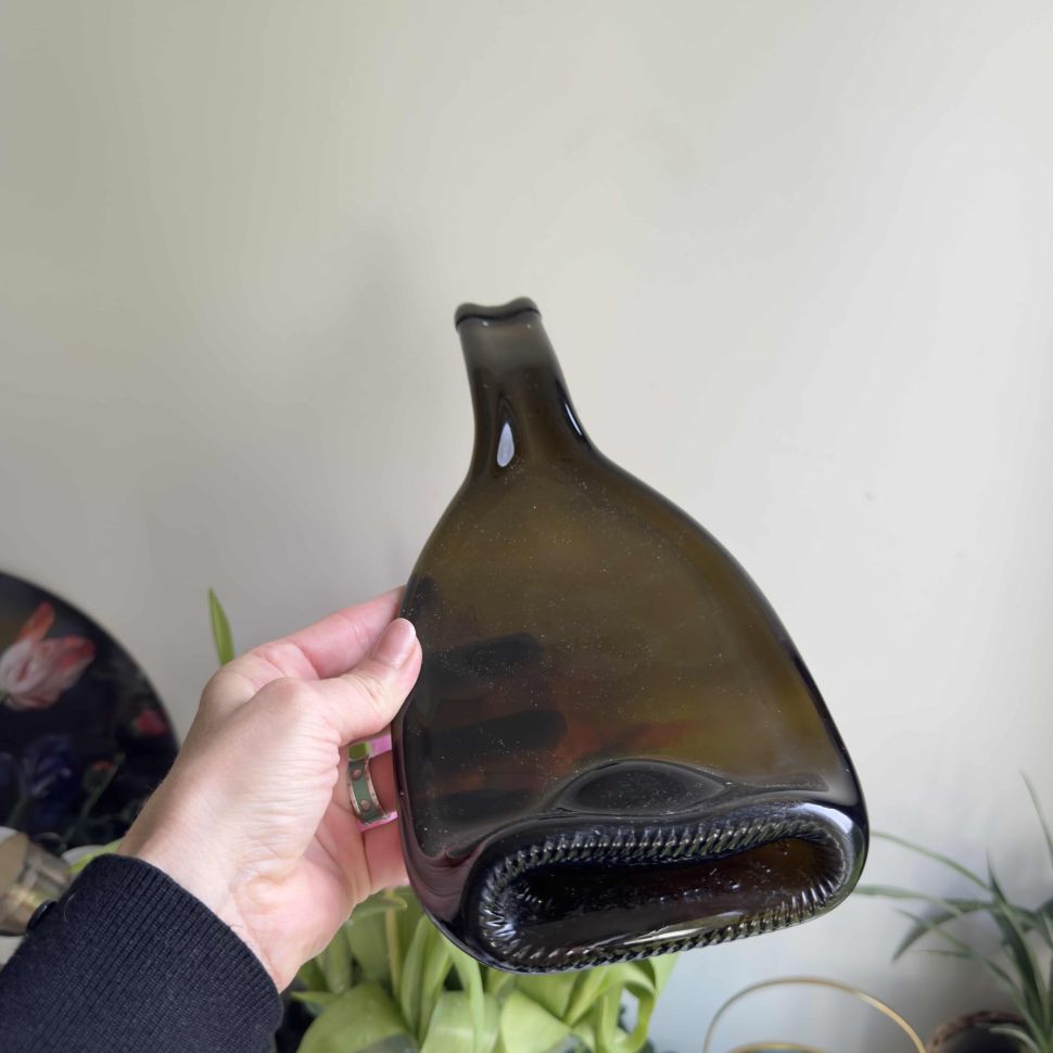 Доска для сыра Бутыль 29 см цветное стекло