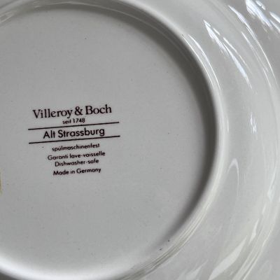 Тарелка глубокая Alt Strassburg ВиллеройБох 23 см фарфор Германия