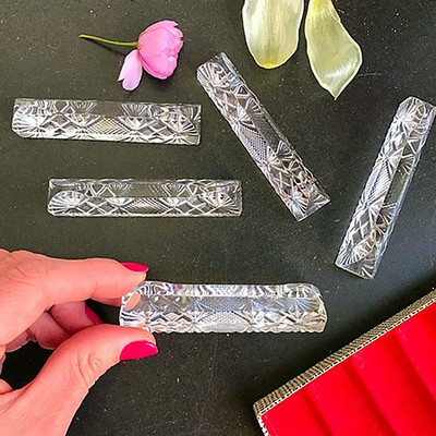 Подставка под приборы хрусталь резная