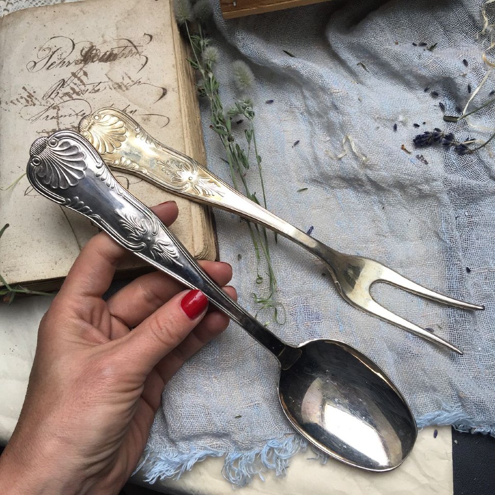 Набор столовый  - вилка и ложка 