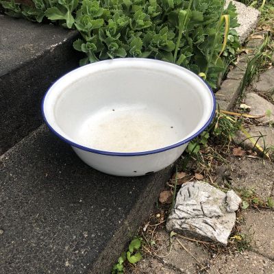 Таз 32 см эмалированный