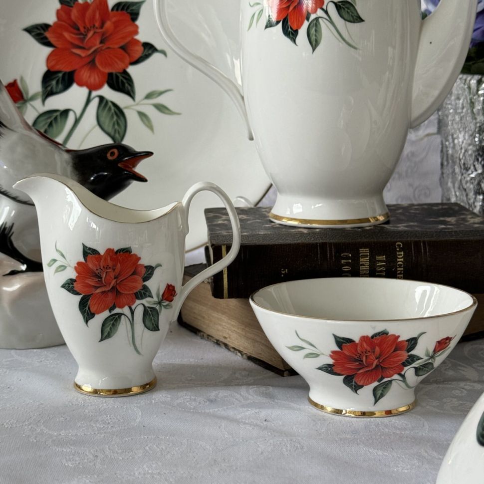 Сахарница Royal Albert Tahiti 1950-1960 гг 12 см Англия