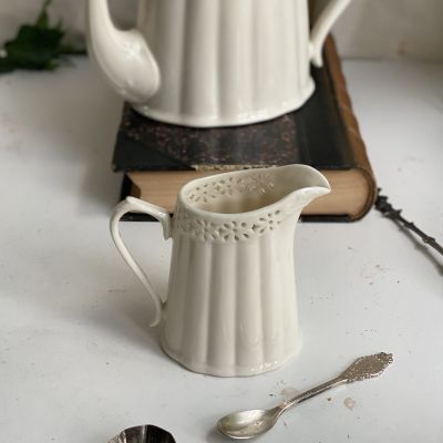 Молочник 250 мл Anne Nichols Stoke on trent фарфор