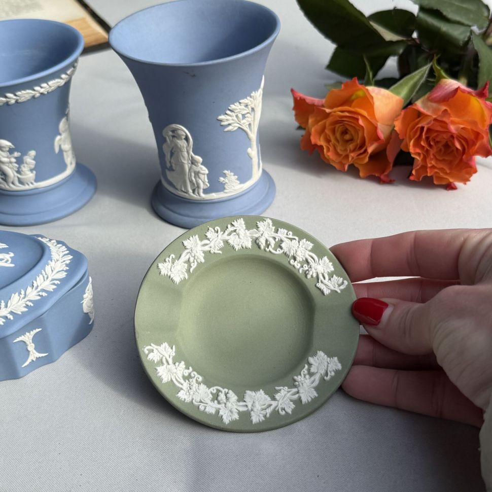 Пепельница Wedgwood 9 см бисквитный фарфор Англия 