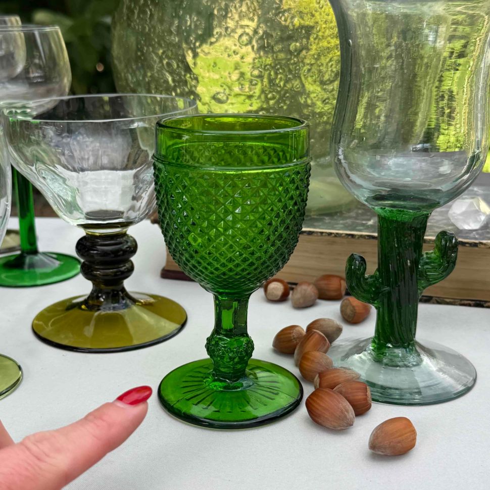 Бокал зеленый 150 мл стекло