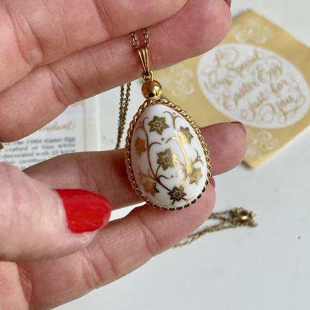 Подвес яйцо с цепью 1984 Franklin porcelain 