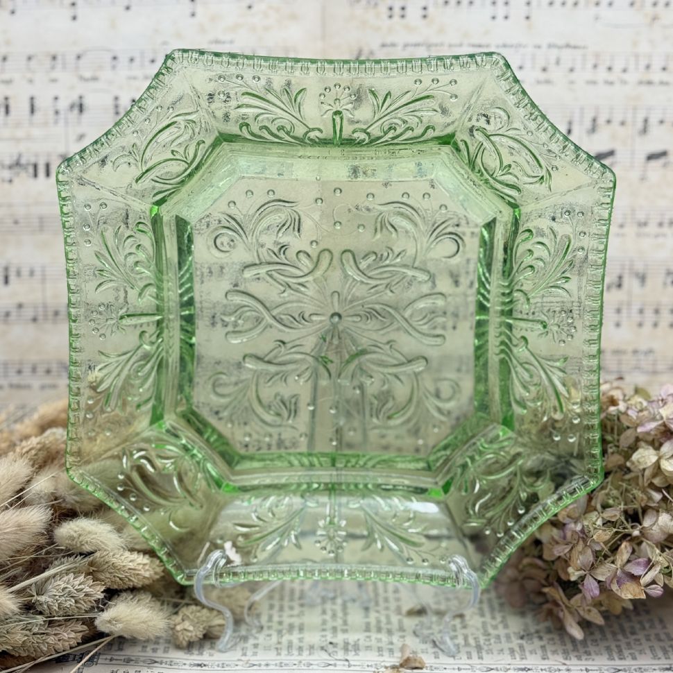 Блюдо поднос 21 см стекло