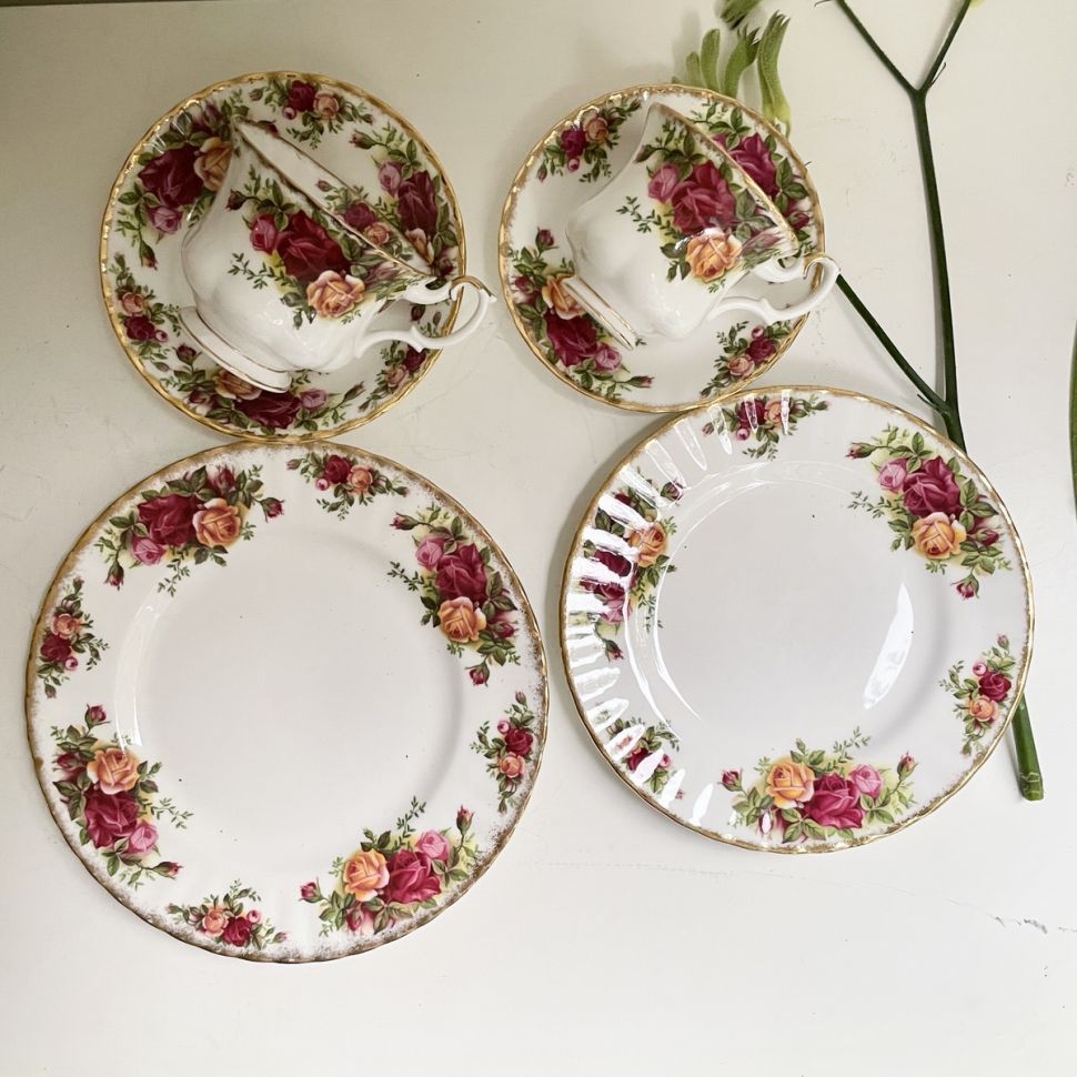 Тарелка для завтрака Royal Albert Old Country Roses 21 см