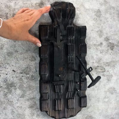 Панно деревянное с элементами из чугуна 38 см