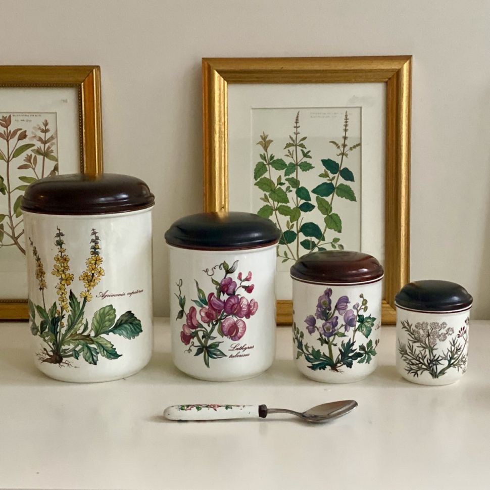 Банка Botanica ВиллеройБох 300 мл Aconitum napellus 