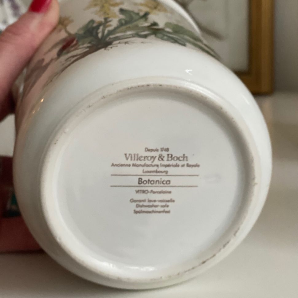 Банка Botanica ВиллеройБох 300 мл Aconitum napellus 