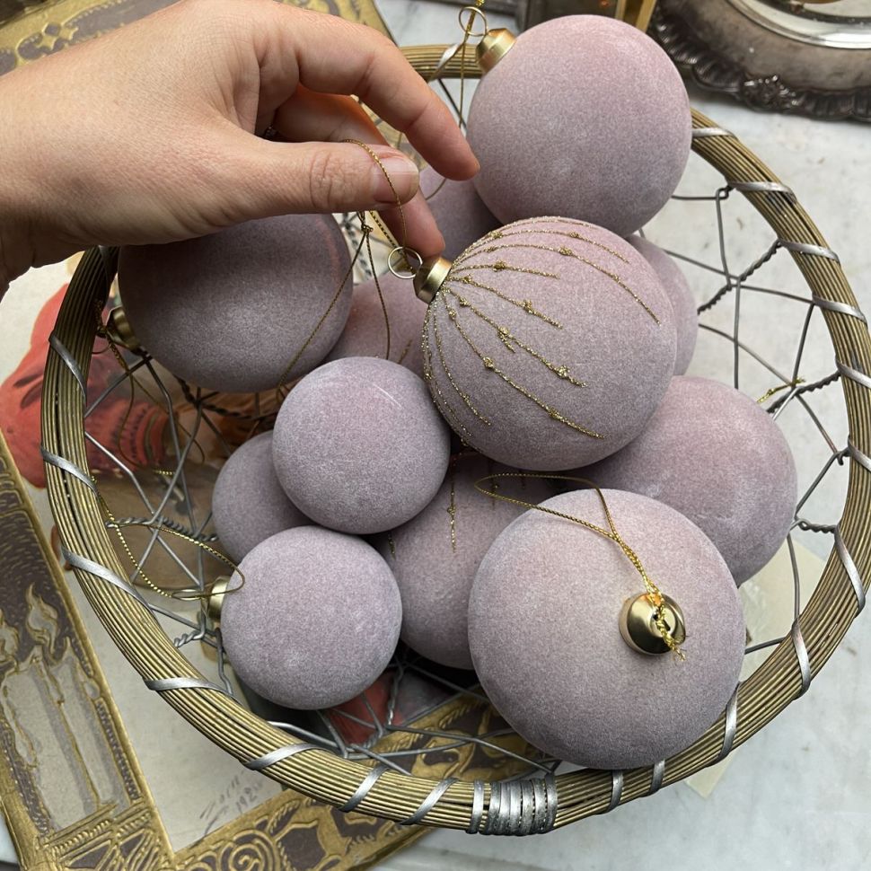 Шар елочный с велюровым покрытием 8 см розовый с золотом