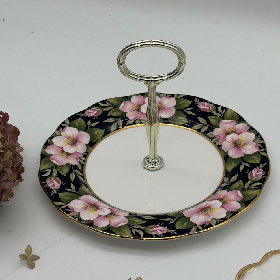 Менажница черный Royal Albert Alberta Rose Provincial flowers 1975 21 см Англия 