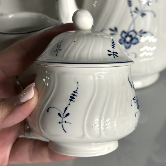 Сахарница с крышкой Vieux Luxembourg ВиллеройБох 11 см