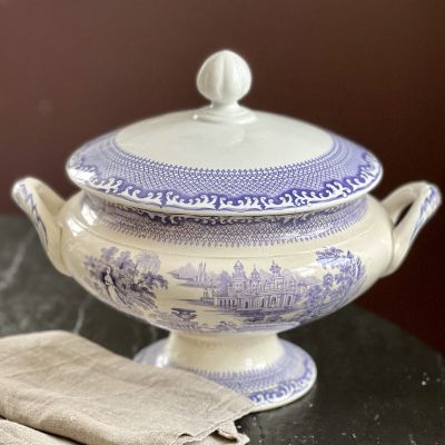 Супница Rorstrand 2,5 л лиловая фарфор Швеция уценка