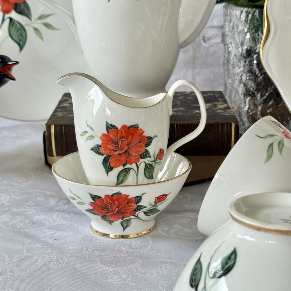 Молочник Royal Albert Tahiti 1950-1960 гг 250 мл Англия