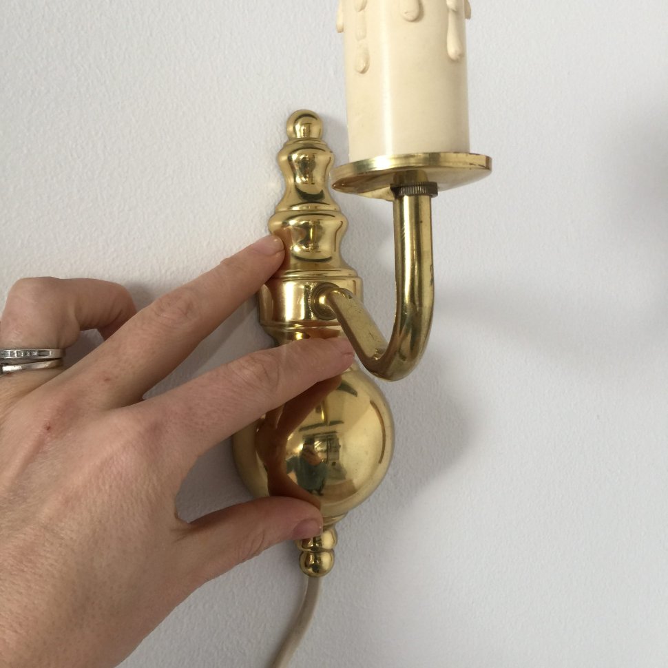 Бра в виде подсвечника Шар