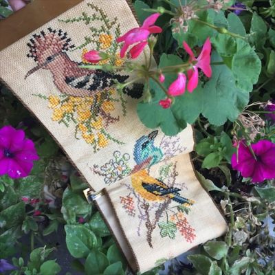 Сонетка ручная вышивка птицы