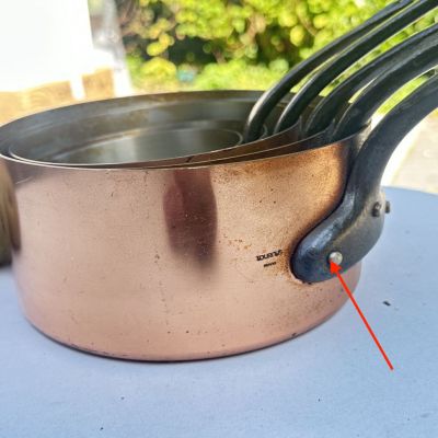 Ковш медный 2,6 л с чугунной ручкой