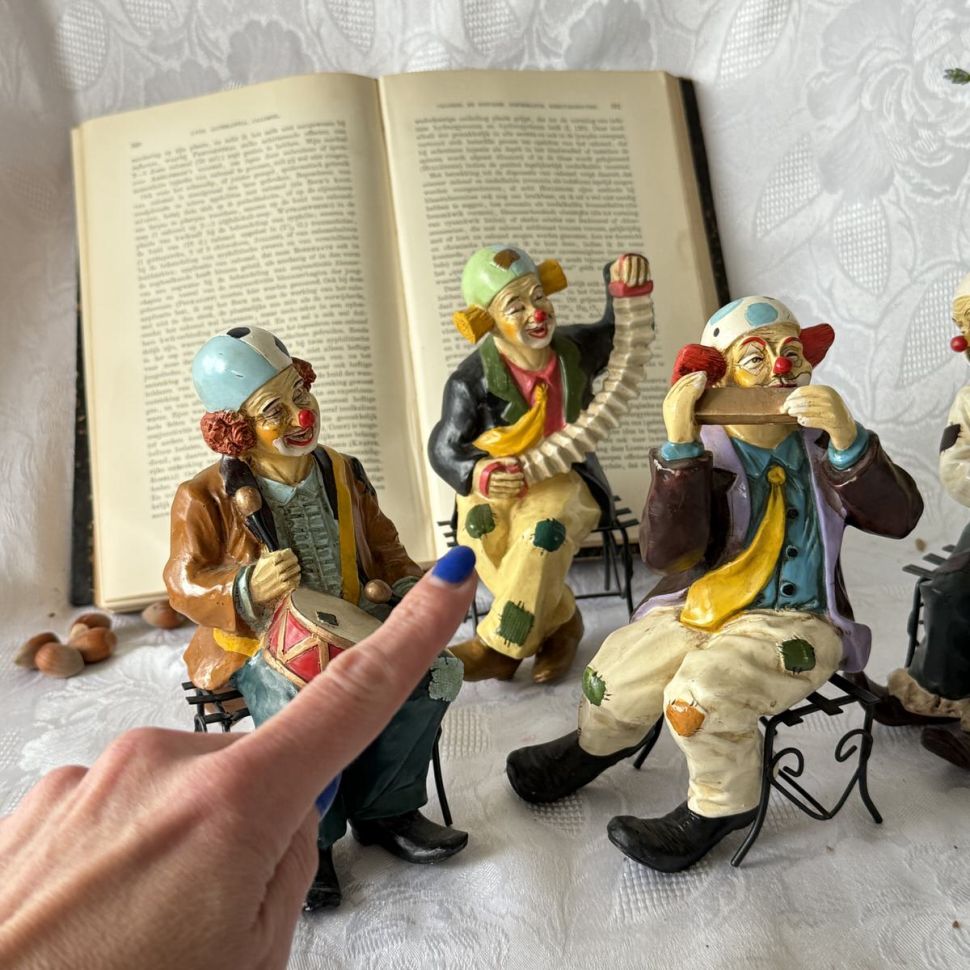 Статуэтка фигурка Клоун с концертиной Gilde 18 см Германия 1970 г.г.