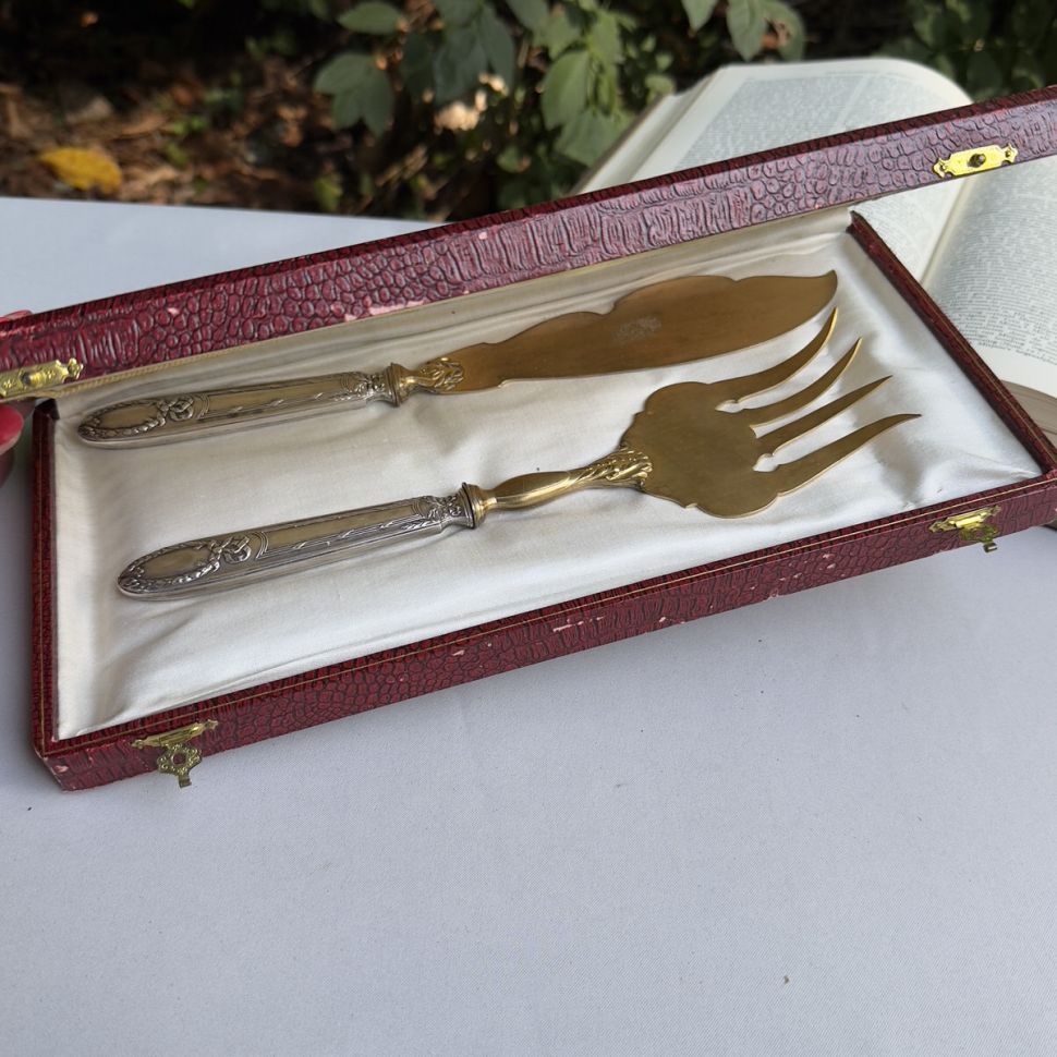 Набор сервировочный для рыбы 2 предмета Ампир серебро золочение Франция