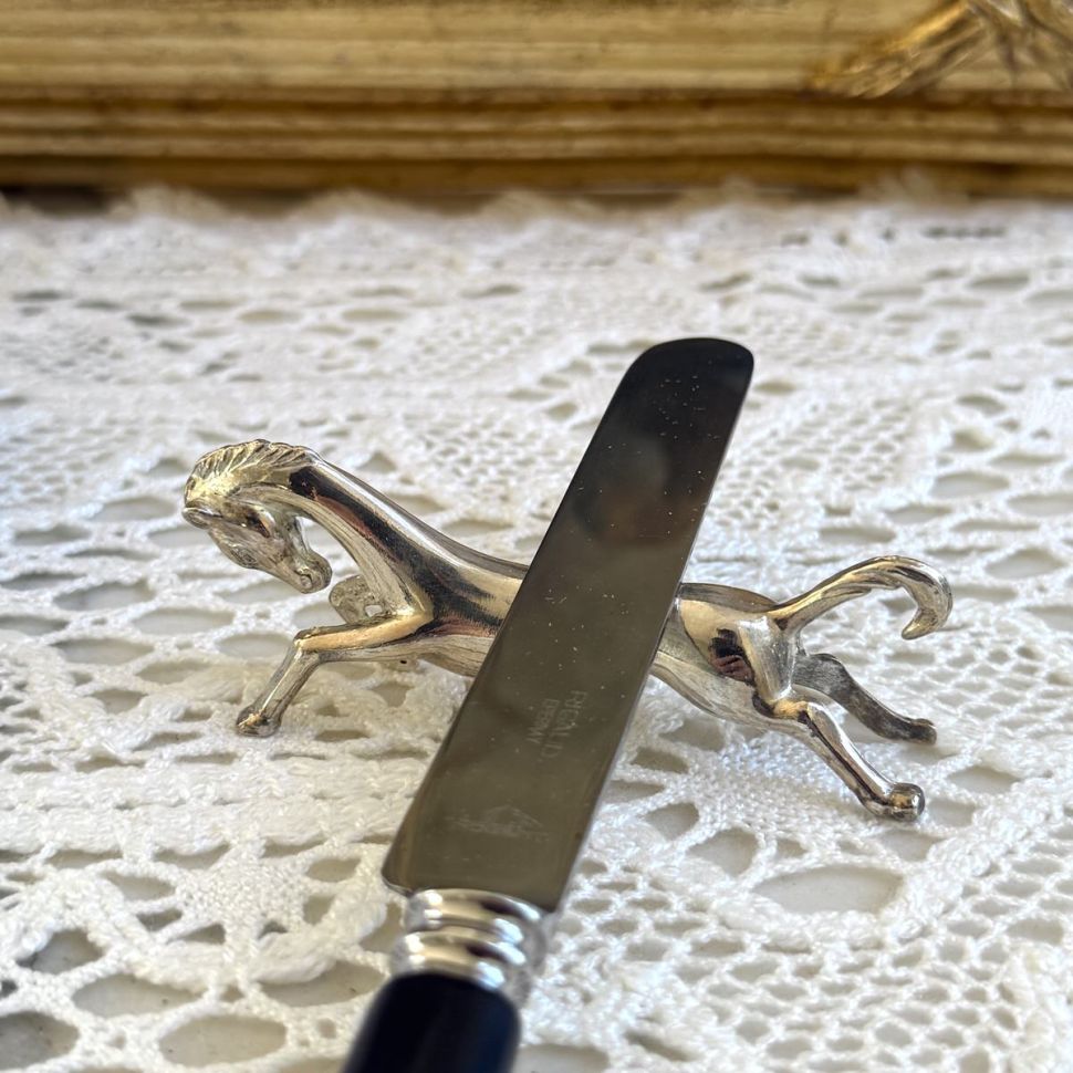 Подставка под приборы порт-куто Конь 8 см 