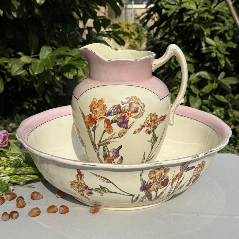 Набор для умывания Ирисы кувшин и таз Франция арнуво