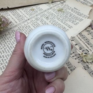 Кодлер на 1 яйцо Royal Worcester Крыжовник фарфор Англия 