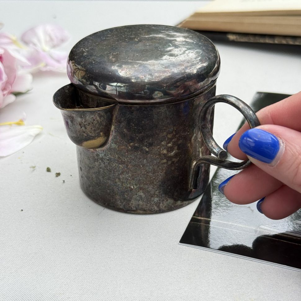 Молочник с крышкой 150 мл серебрение