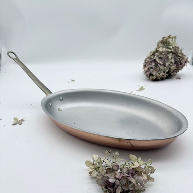 Сковорода овальная 32 см для запекания без крышки медь латунь