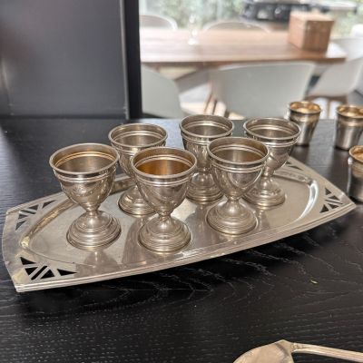 Набор поднос и 6 рюмок 25 мл сталь
