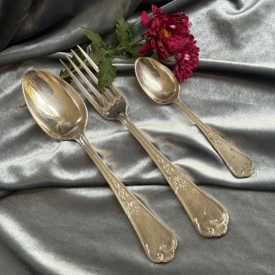  Набор столовых приборов на 12 персон Ercuis серебрение Франция 37 предметов