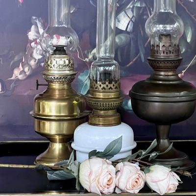 Лампа масляная белая 43 см фаянс металл Франция