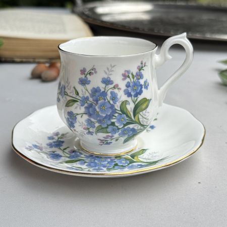 Кофейная пара Royal Albert Forget-Me-Not 130 мл Англия 1950 годы