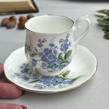 Кофейная пара Royal Albert Forget-Me-Not 130 мл Англия 1950 годы