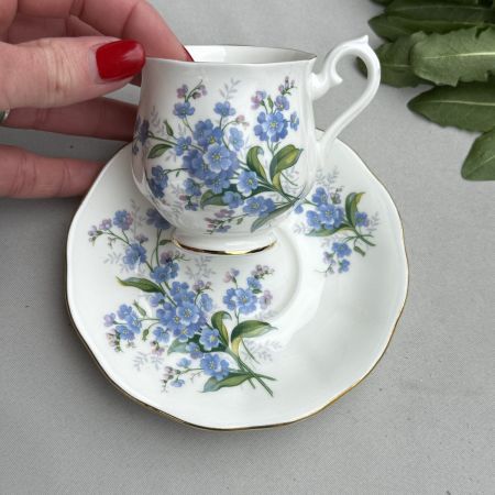 Кофейная пара Royal Albert Forget-Me-Not 130 мл Англия 1950 годы